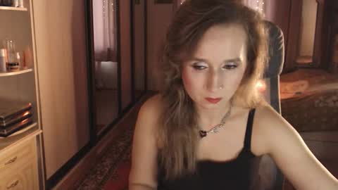 classyinna online show from 26, 9, 2025