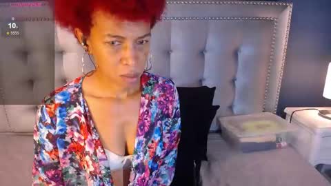 Snapshot of claudyowen chatting on 4, 1, 2025 Anastasia Owen online show from 4, 1, 2025