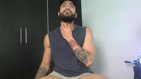 Snapshot of claybrown_ chatting on 21, 3, 2026 Clay online show from 21, 3, 2026