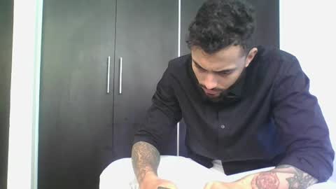 Snapshot of claybrown_ chatting on 1, 4, 2026 Clay online show from 1, 4, 2026