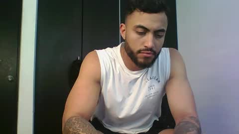 Snapshot of claybrown_ chatting on 11, 4, 2026 Clay online show from 11, 4, 2026