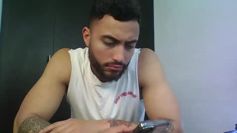 Snapshot of claybrown_ chatting on 14, 4, 2026 Clay online show from 14, 4, 2026