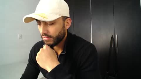Snapshot of claybrown_ chatting on 27, 6, 2026 Clay online show from 27, 6, 2026