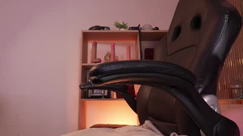 Cleo Adams online show from 1, 4, 2026