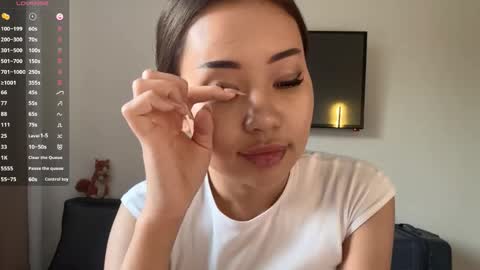 Snapshot of clemenciakempa chatting on 1, 6, 2026 Lili online show from 1, 6, 2026