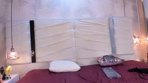 Snapshot of cleodemon chatting on 11, 11, 2025 online show from 11, 11, 2025