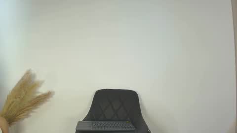 Cleo  online show from 17, 2, 2026