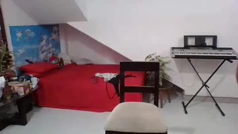 Cleopatra Doll online show from 19, 1, 2025