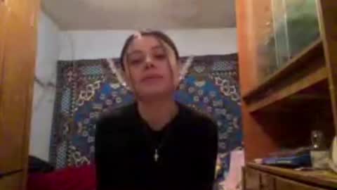 Snapshot of cleopatrakuckens chatting on 23, 4, 2026 Mia online show from 23, 4, 2026