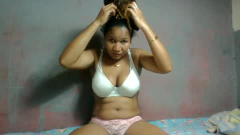 Snapshot of clerine94 chatting on 29, 6, 2026 clerine94 online show from 29, 6, 2026