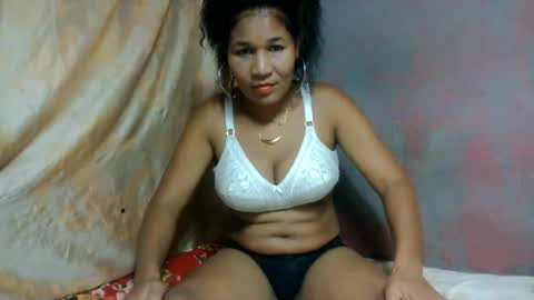 Snapshot of clerine94 chatting on 6, 7, 2026 clerine94 online show from 6, 7, 2026