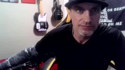 Snapshot of clintwood12 chatting on 12, 3, 2025 chad online show from 12, 3, 2025