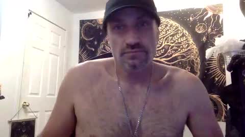 Snapshot of clintwood12 chatting on 29, 9, 2025 chad online show from 29, 9, 2025