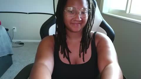 Snapshot of clioenchants chatting on 11, 7, 2026 High Queen Clio online show from 11, 7, 2026