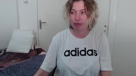 Syl  online show from 5, 2, 2026