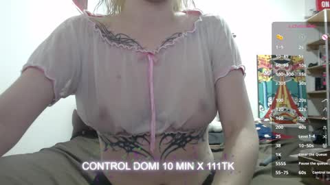 Snapshot of cloe_five chatting on 27, 3, 2026 CLOE online show from 27, 3, 2026