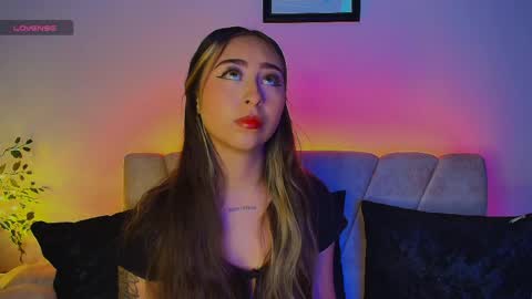 Snapshot of cloe_martinezz_ chatting on 13, 5, 2026 cloe_martinezz_ online show from 13, 5, 2026