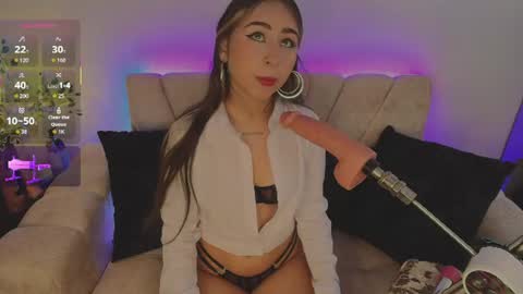 Snapshot of cloe_martinezz_ chatting on 11, 6, 2026 cloe_martinezz_ online show from 11, 6, 2026