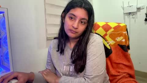 Snapshot of cloe_small08 chatting on 5, 6, 2026 cloe small online show from 5, 6, 2026