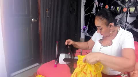 CLOE online show from 2, 11, 2025