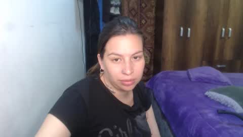 Snapshot of cloepregnant25 chatting on 21, 3, 2026 cloepregnant25 online show from 21, 3, 2026