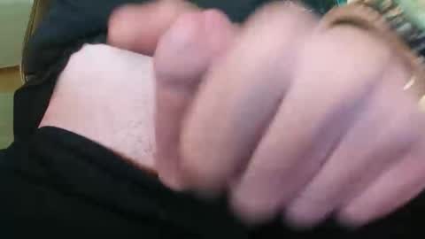 Snapshot of cloud140391 chatting on 28, 4, 2026 Cloud online show from 28, 4, 2026