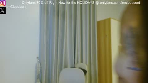 Snapshot of cloudsent chatting on 1, 1, 2025 35 videos 50 pictures ---- IGTwitter ImCloudsent online show from 1, 1, 2025