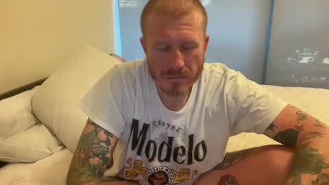 Snapshot of cloudyxparty chatting on 25, 12, 2024 cloudyxparty online show from 25, 12, 2024