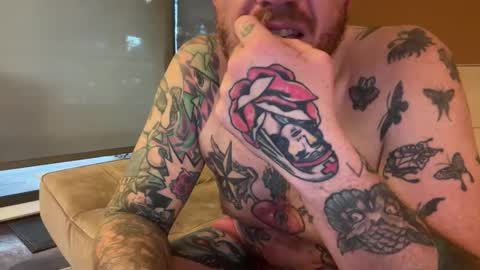 Snapshot of cloudyxparty chatting on 27, 12, 2024 cloudyxparty online show from 27, 12, 2024