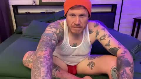 Snapshot of cloudyxparty chatting on 6, 11, 2025 cloudyxparty online show from 6, 11, 2025