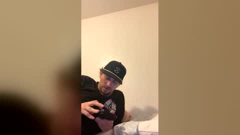 Snapshot of cloudyydayzz chatting on 11, 2, 2026 tallhungandcloudy online show from 11, 2, 2026