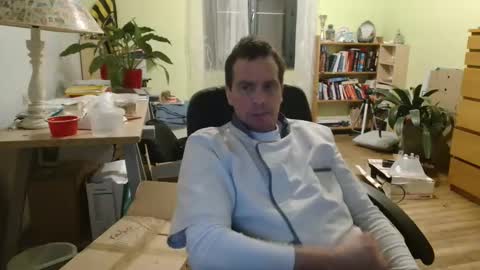 Snapshot of clouplefun chatting on 18, 1, 2025 clouplefun online show from 18, 1, 2025