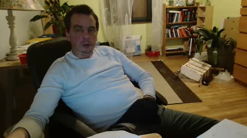 Snapshot of clouplefun chatting on 28, 1, 2025 clouplefun online show from 28, 1, 2025