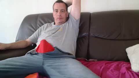 Snapshot of clouplefun chatting on 23, 9, 2025 clouplefun online show from 23, 9, 2025