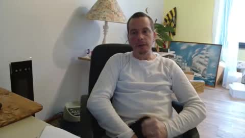 Snapshot of clouplefun chatting on 25, 9, 2025 clouplefun online show from 25, 9, 2025