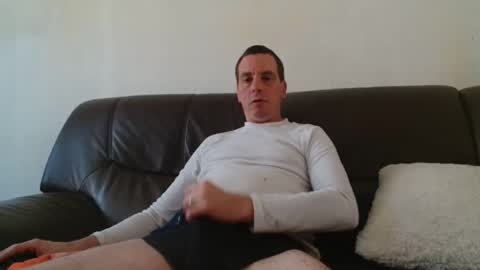 Snapshot of clouplefun chatting on 15, 10, 2025 clouplefun online show from 15, 10, 2025