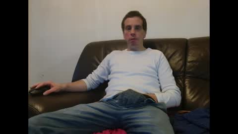 Snapshot of clouplefun chatting on 18, 11, 2025 clouplefun online show from 18, 11, 2025