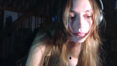 Clover online show from 16, 1, 2025