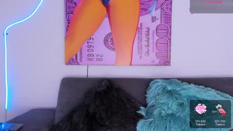 Snapshot of cmila0713 chatting on 4, 6, 2026 cmila0713 online show from 4, 6, 2026