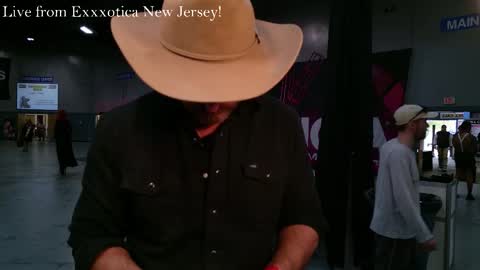 Snapshot of coaldaniels chatting on 26, 10, 2025 Coal Daniels online show from 26, 10, 2025