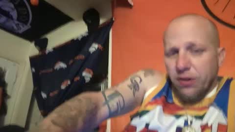 cockybloke1978 online show from 5, 3, 2026