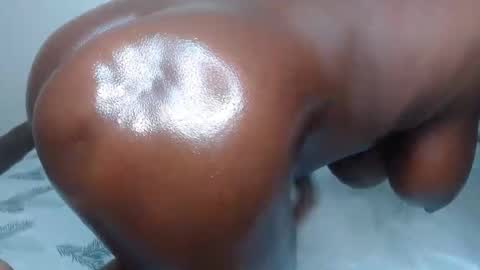 cocoa_devine online show from 22, 3, 2026