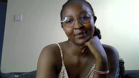Snapshot of cocobaby_ chatting on 1, 2, 2026 Coco online show from 1, 2, 2026