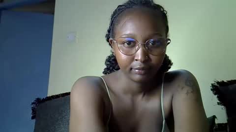 Snapshot of cocobaby_ chatting on 2, 2, 2026 Coco online show from 2, 2, 2026