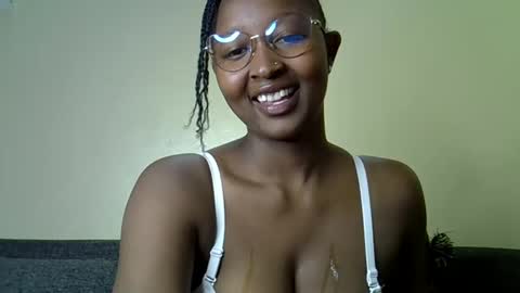 Coco online show from 11, 4, 2026