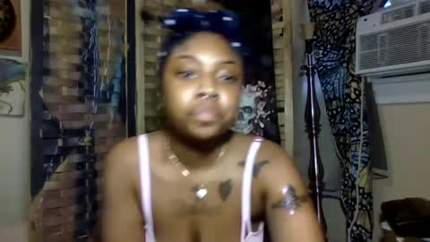 Snapshot of cocochanel197941 chatting on 13, 9, 2025 chanel online show from 13, 9, 2025