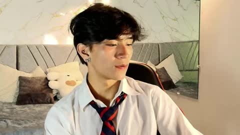 Snapshot of cococumps chatting on 13, 4, 2026 COCO online show from 13, 4, 2026