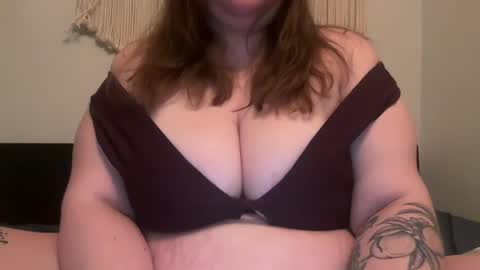 coconutbasil online show from 31, 1, 2025