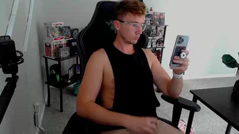 Snapshot of codyt1016 chatting on 26, 9, 2025 codyt1016 online show from 26, 9, 2025