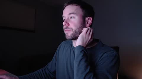 Snapshot of coffeelounge chatting on 7, 1, 2025 c o f f e e l o u n g e online show from 7, 1, 2025